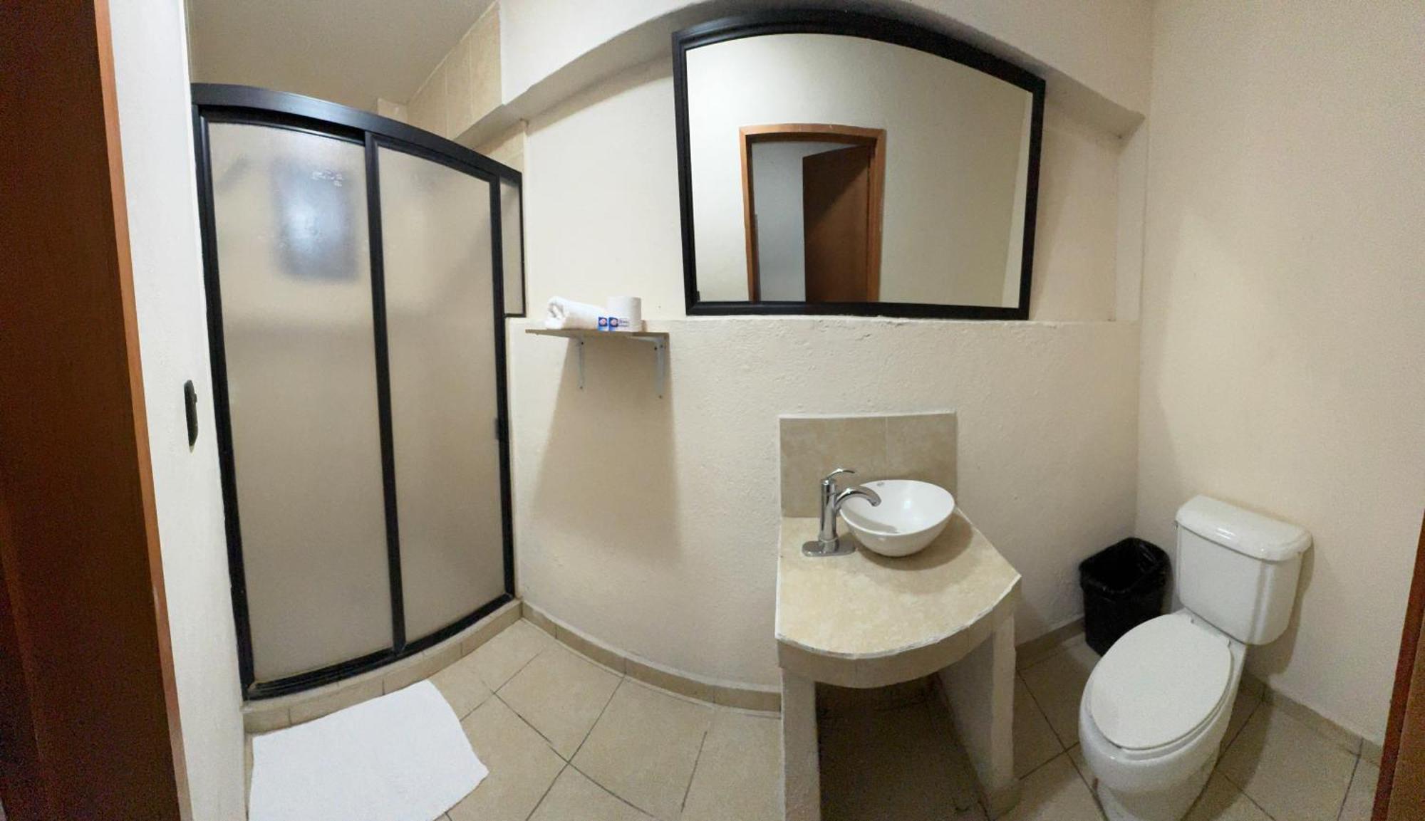 Hotel El Dorado Bernal Luaran gambar
